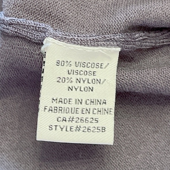 Sweater - Picture 4 of 4